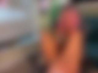 Live cam show with AgataBryantt - Skinny on CamClone