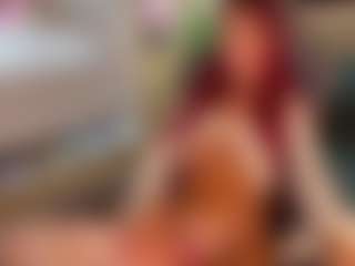 Live cam show with AgataBryantt - Outside on Camsoda