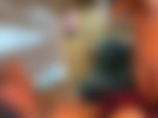 Live cam show with AgataBryantt - Outside on CamwithHer