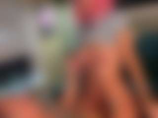 Live cam show with AgataBryantt - Red Hair on Gym Cam Girls