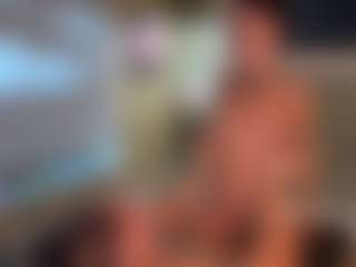 Live cam show with AgataBryantt - Cum On Pussy on WildCum