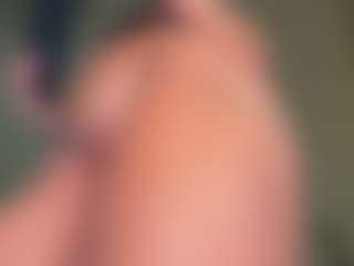 Live cam show with AgataBryantt - Doggy Style on Camsoda