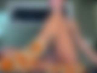 Live cam show with AgataBryantt - Petite on Camsoda