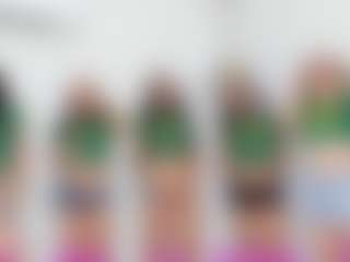 Cloe-World1's Live Sex Cam Show