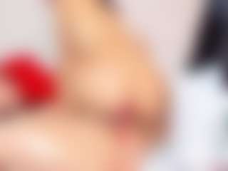 Cloe-World1's Live Sex Cam Show