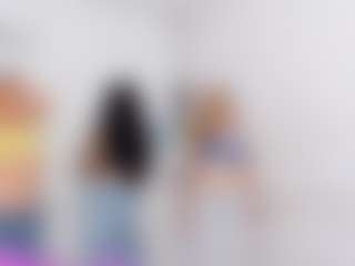 Cloe-World1's Live Sex Cam Show