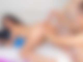 Cloe-World1's Live Sex Cam Show