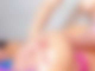 Live cam show with Cloe-World1 - Amateur on Camsoda