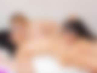 Cloe-World1's Live Sex Cam Show