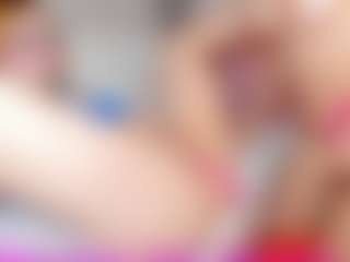 Live cam show with Cloe-World1 - BBW on hrnylive.com