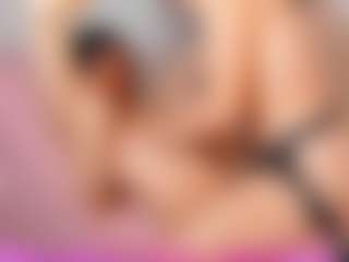 Cloe-World1's Live Sex Cam Show