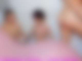 Cloe-World1's Live Sex Cam Show