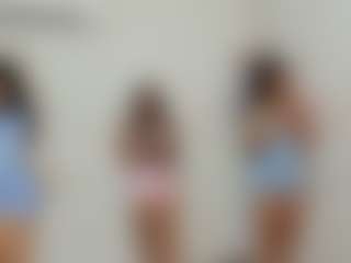 Cloe-World1's Live Sex Cam Show