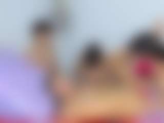 Cloe-World1's Live Sex Cam Show