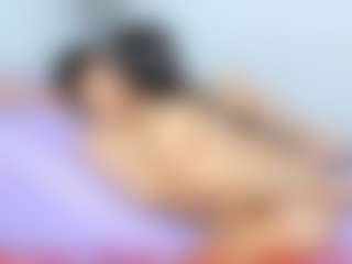 Cloe-World1's Live Sex Cam Show