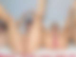 Cloe-World1's Live Sex Cam Show