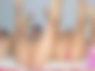 Cloe-World1's Live Sex Cam Show