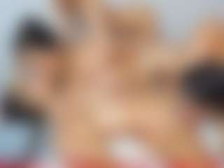 Live cam show with Cloe-World1 - Spank Curvy on Hubzter Live