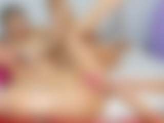 Cloe-World1's Live Sex Cam Show