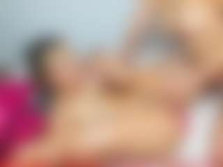 Cloe-World1's Live Sex Cam Show