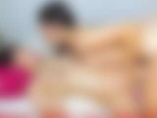 Cloe-World1's Live Sex Cam Show