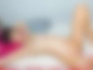 Live cam show with Cloe-World1 - Anal on Chatstar
