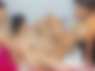 Cloe-World1's Live Sex Cam Show
