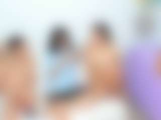 Cloe-World1's Live Sex Cam Show