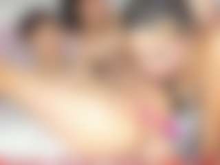 Cloe-World1's Live Sex Cam Show