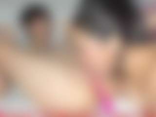 Cloe-World1's Live Sex Cam Show