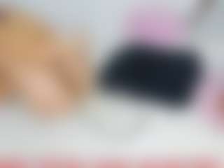 Cloe-World1's Live Sex Cam Show