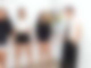 Cloe-World1's Live Sex Cam Show