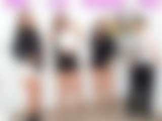 Cloe-World1's Live Sex Cam Show