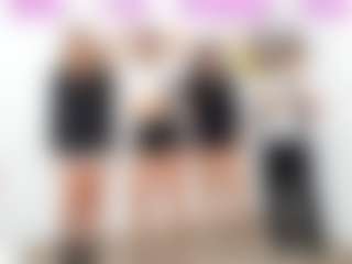 Cloe-World1's Live Sex Cam Show
