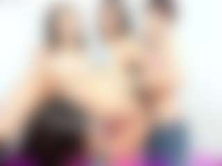 Live cam show with Cloe-World1 - Curvy Latina on CamwithHer | colombia