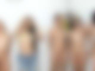 Cloe-World1's Live Sex Cam Show