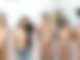 Cloe-World1's Live Sex Cam Show