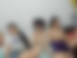 Cloe-World1's Live Sex Cam Show