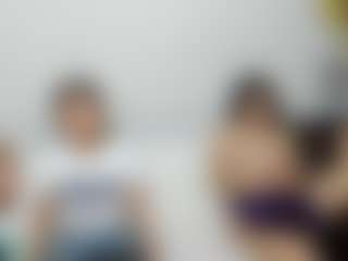 Cloe-World1's Live Sex Cam Show