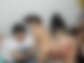 Cloe-World1's Live Sex Cam Show