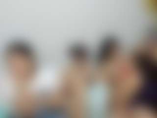 Cloe-World1's Live Sex Cam Show