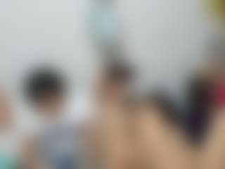 Cloe-World1's Live Sex Cam Show