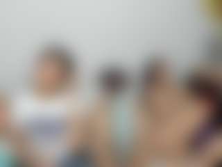 Cloe-World1's Live Sex Cam Show