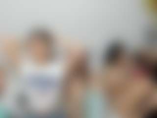 Cloe-World1's Live Sex Cam Show