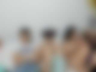 Cloe-World1's Live Sex Cam Show