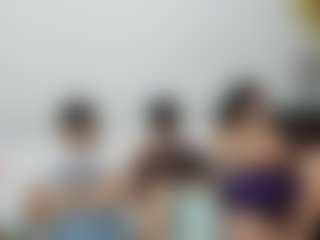 Cloe-World1's Live Sex Cam Show