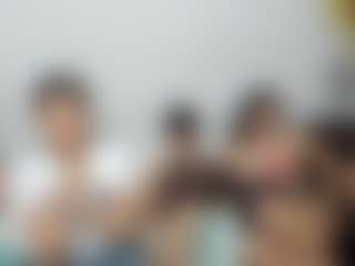 Cloe-World1's Live Sex Cam Show