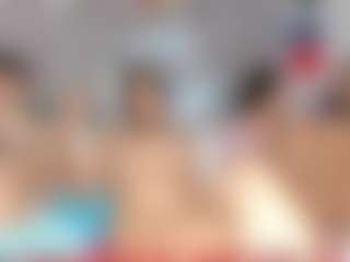 Cloe-World1's Live Sex Cam Show