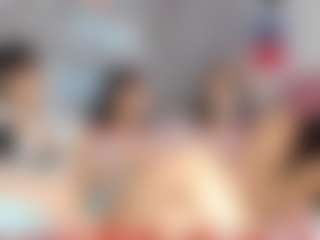 Cloe-World1's Live Sex Cam Show