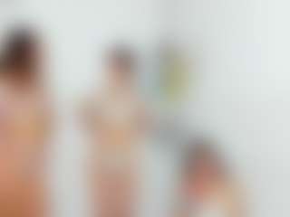 Cloe-World1's Live Sex Cam Show